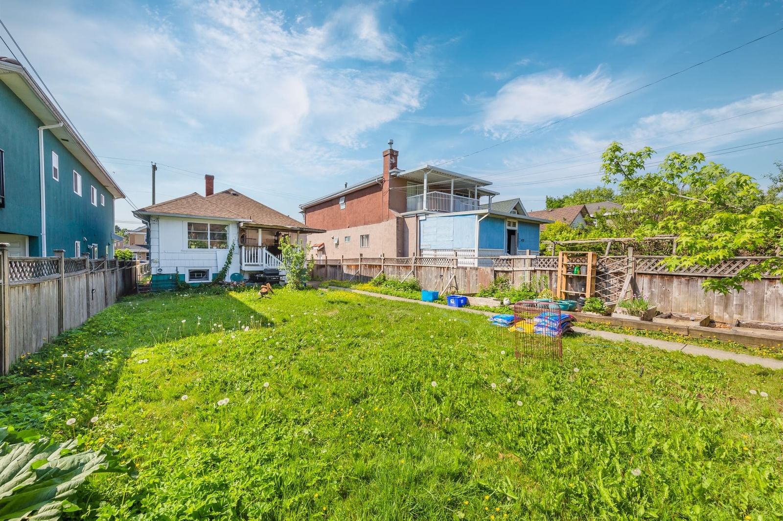 Listing Image 6