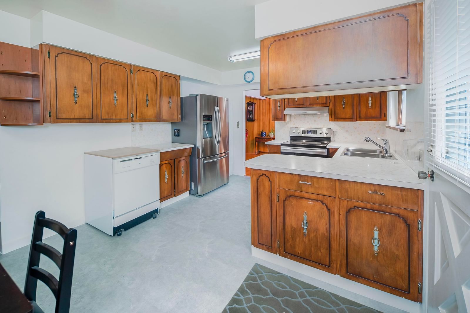 Listing Image 18