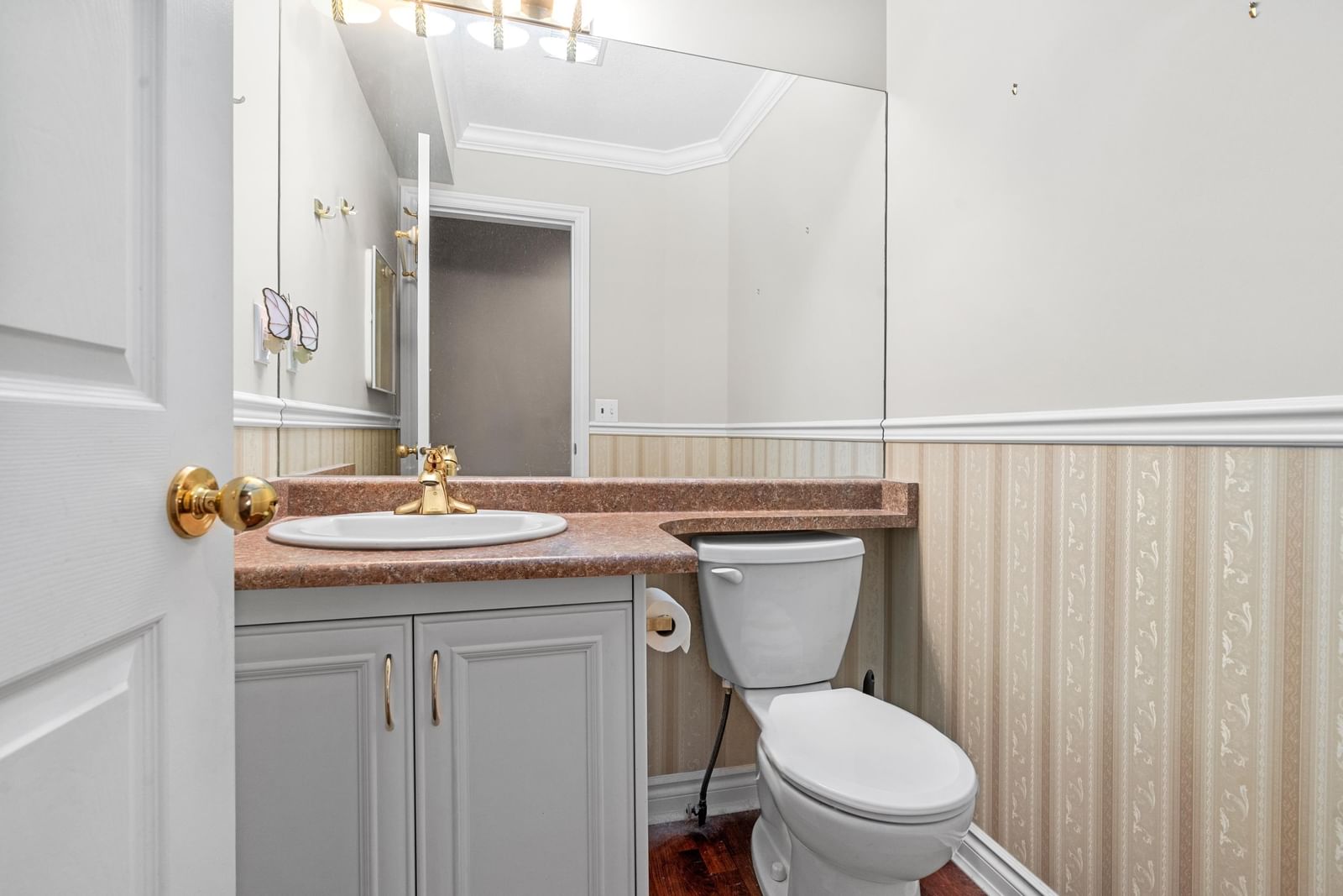Listing Image 20