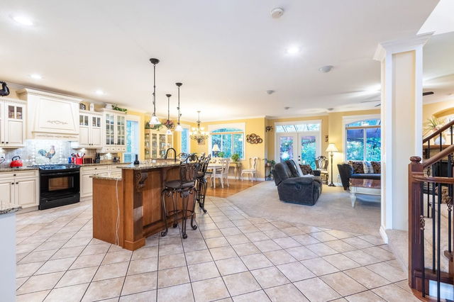 20 - 33925 Araki Court