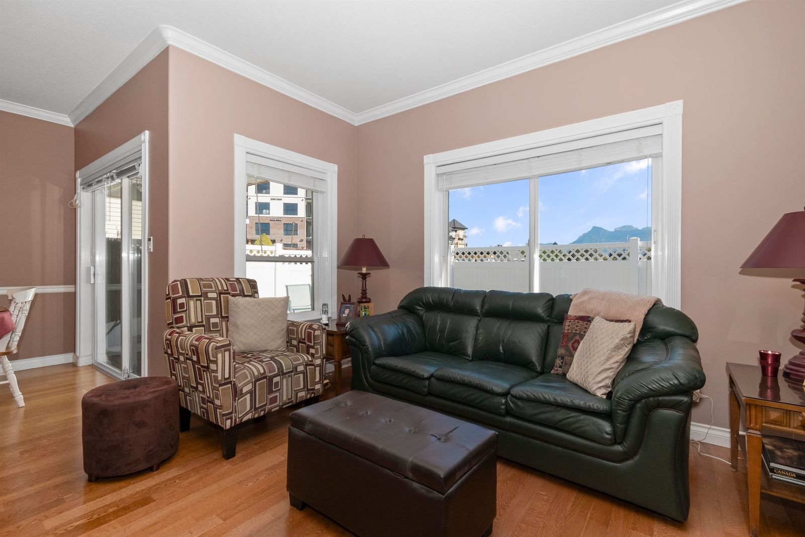 Listing Image 20