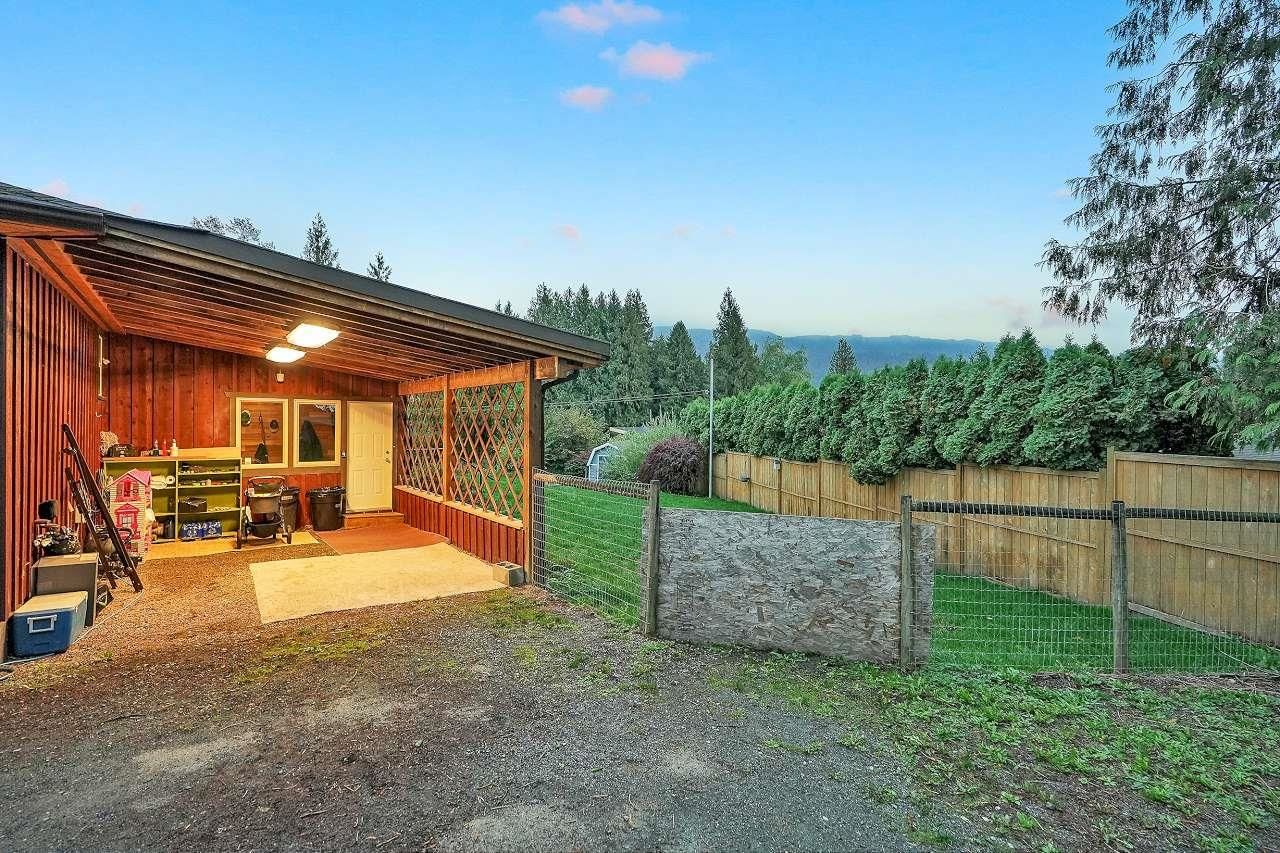 Listing Image 9