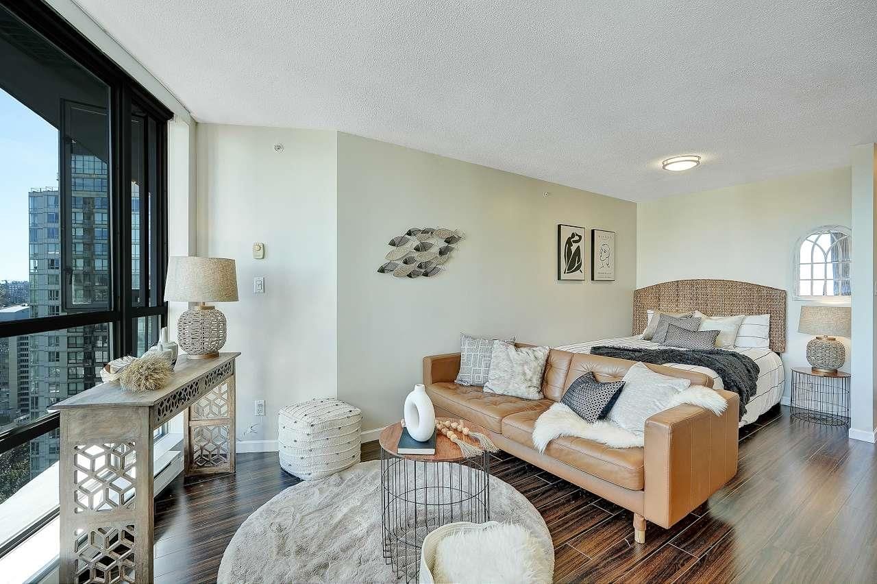 Listing Image 13