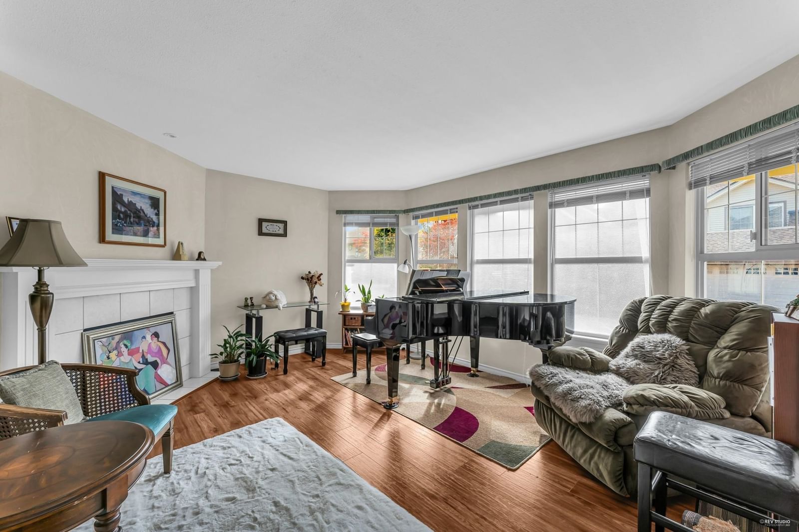 Listing Image 18
