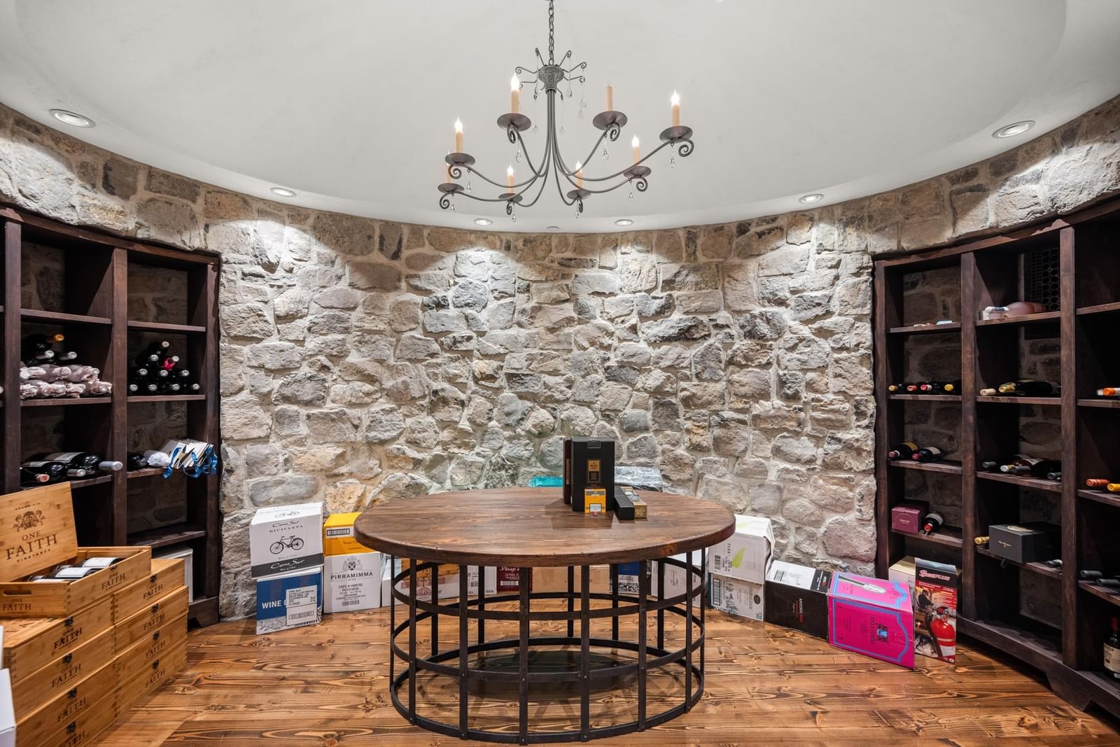 Listing Image 21