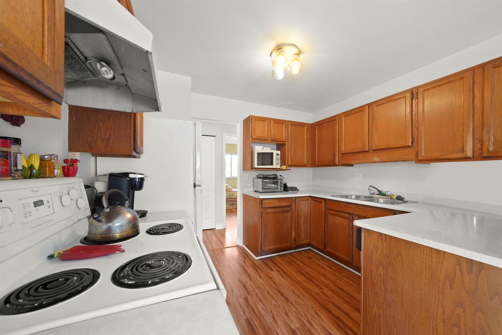 Listing Image 14
