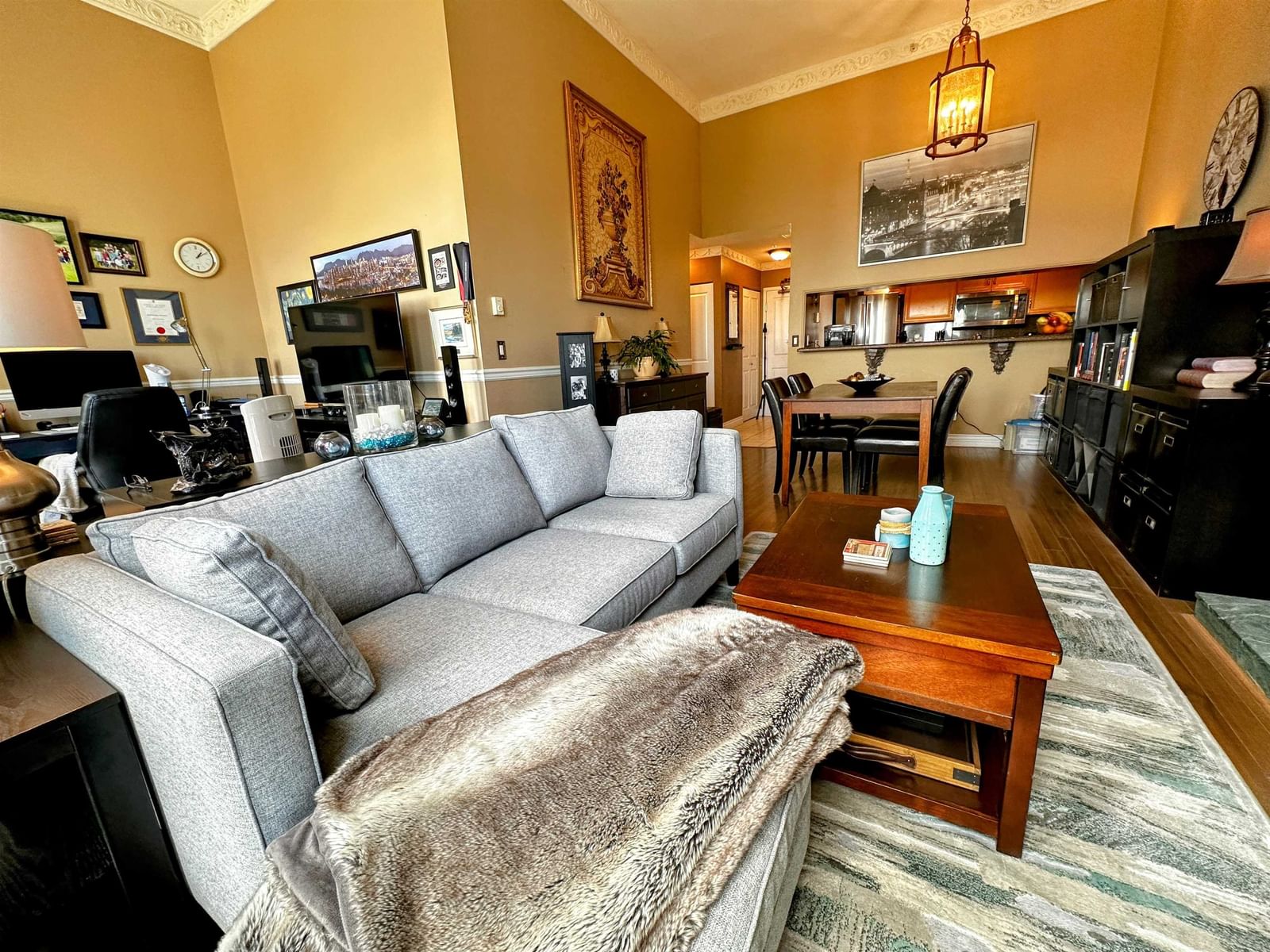 Listing Image 22