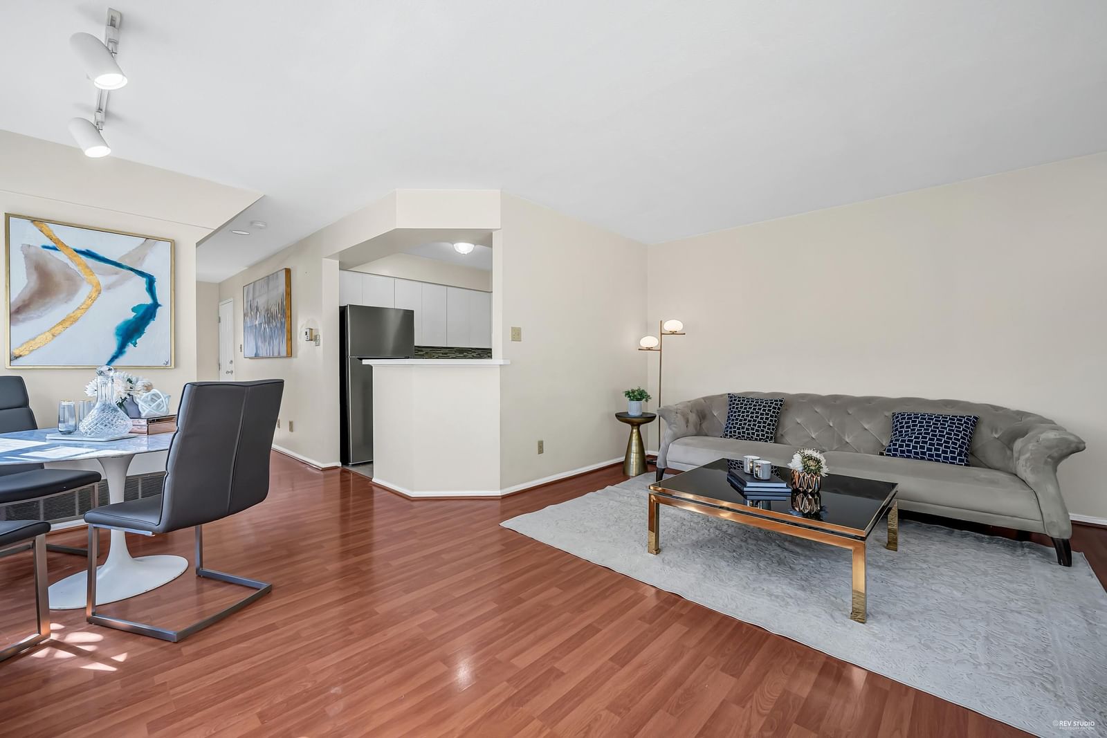 Listing Image 17
