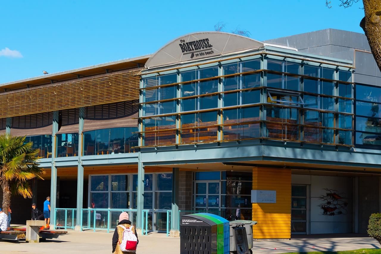 Listing Image 32