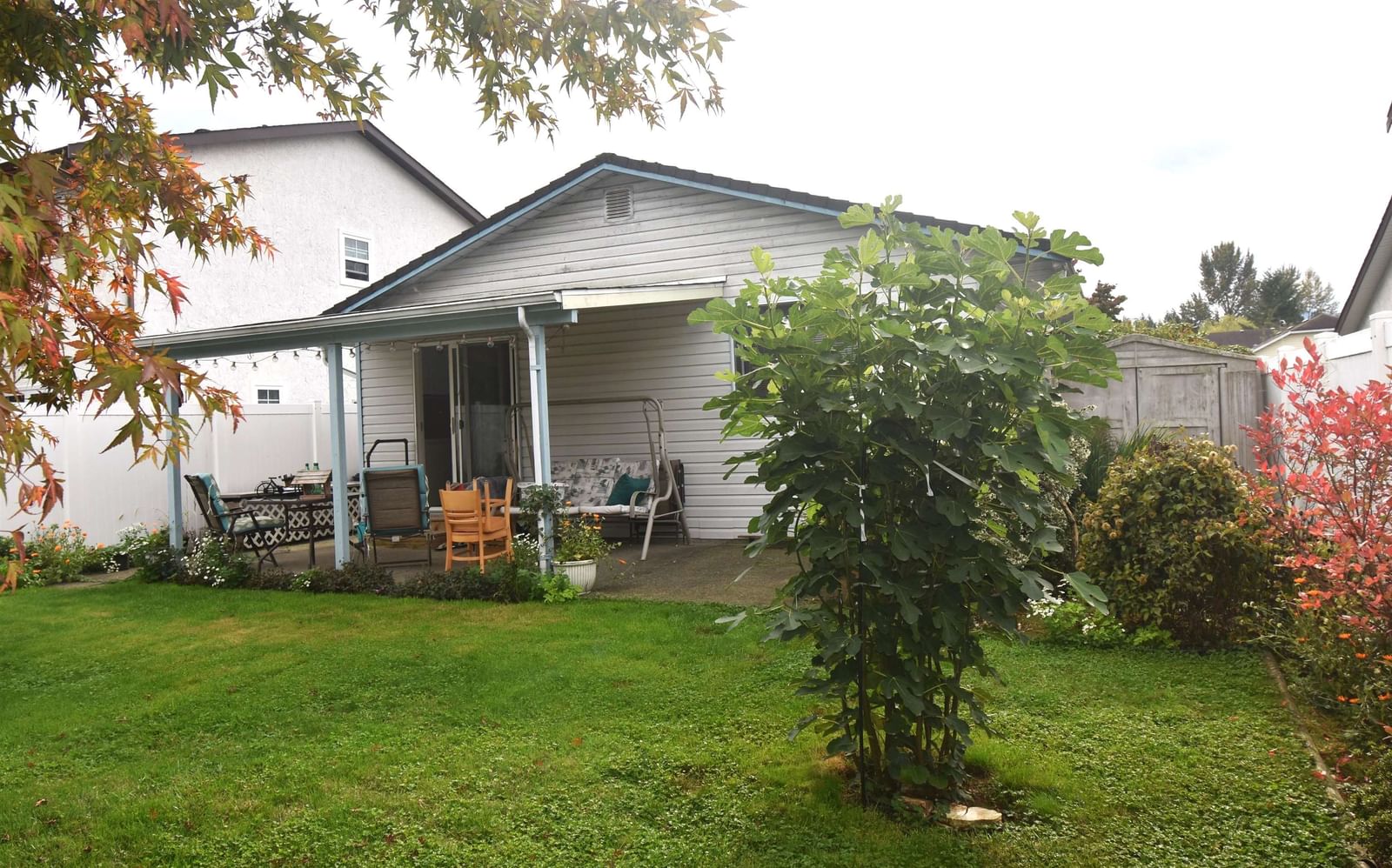 Listing Image 11