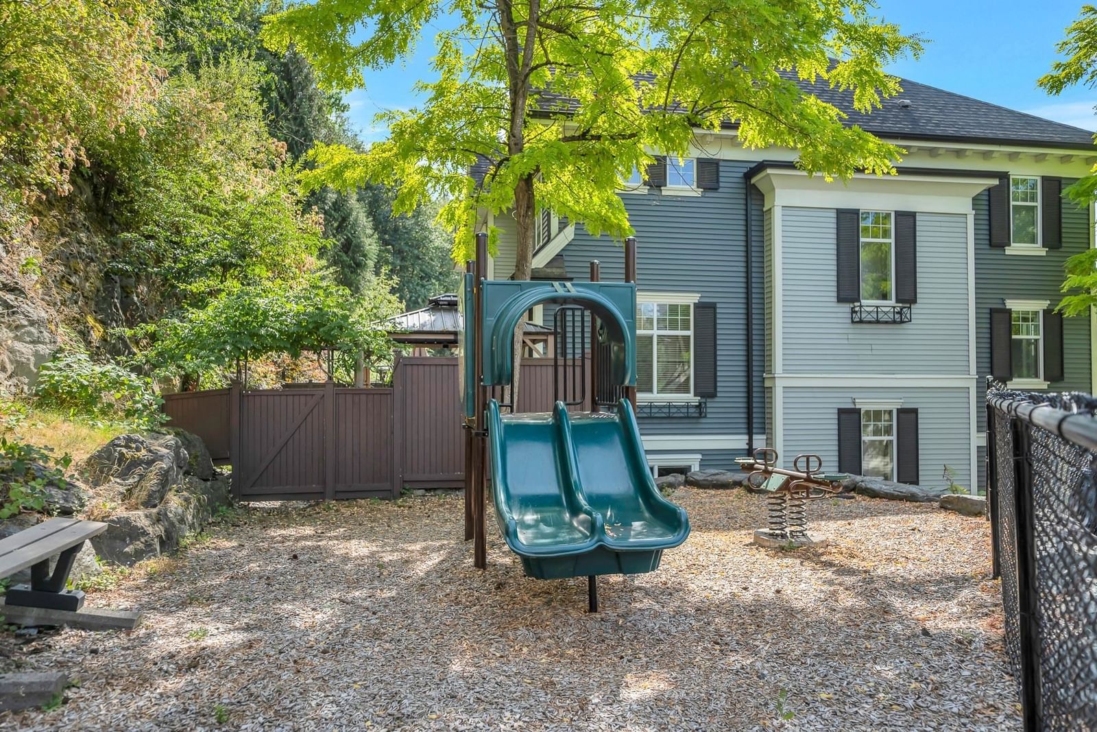 Listing Image 34