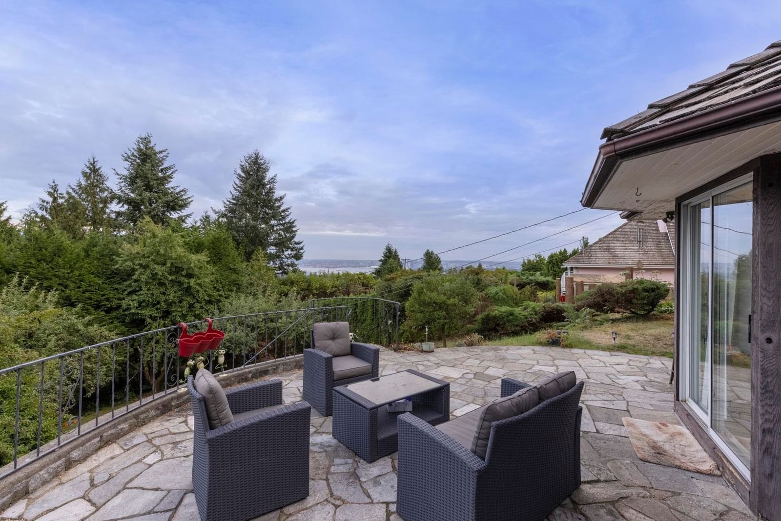 Listing Image 27
