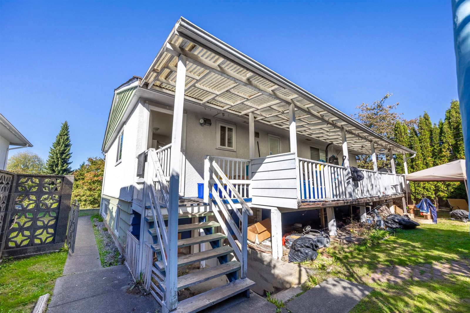 Listing Image 9
