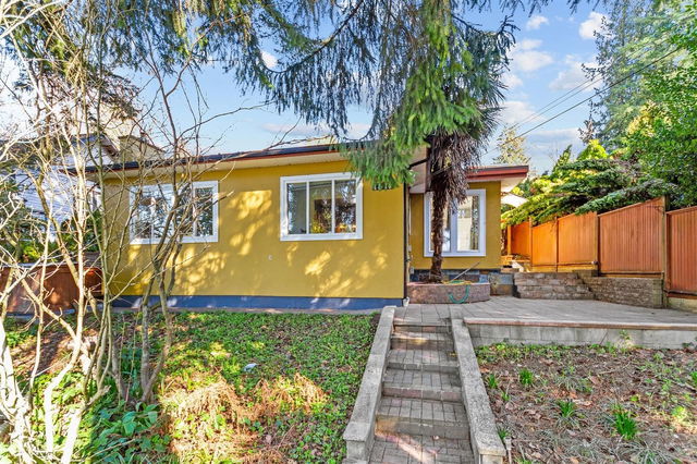 1817 Brunette Avenue