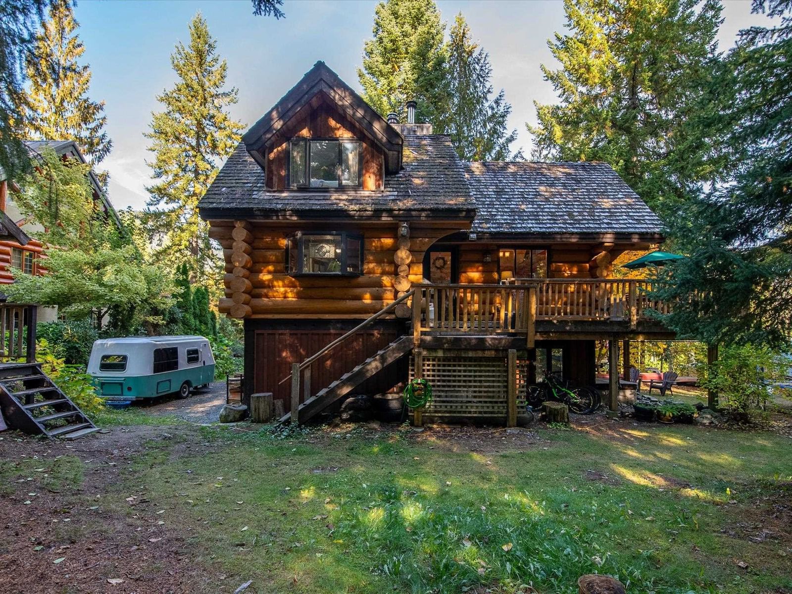 Listing Image 19