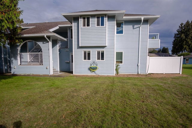 5 - 3292 Vernon Terrace