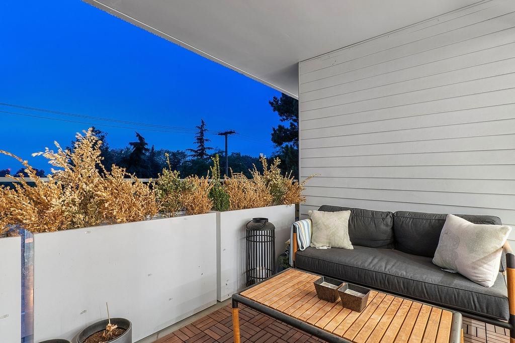 Listing Image 24