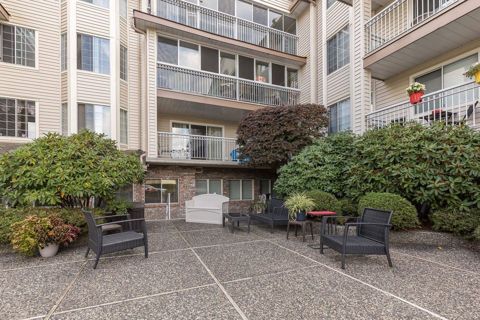 Listing Image 32