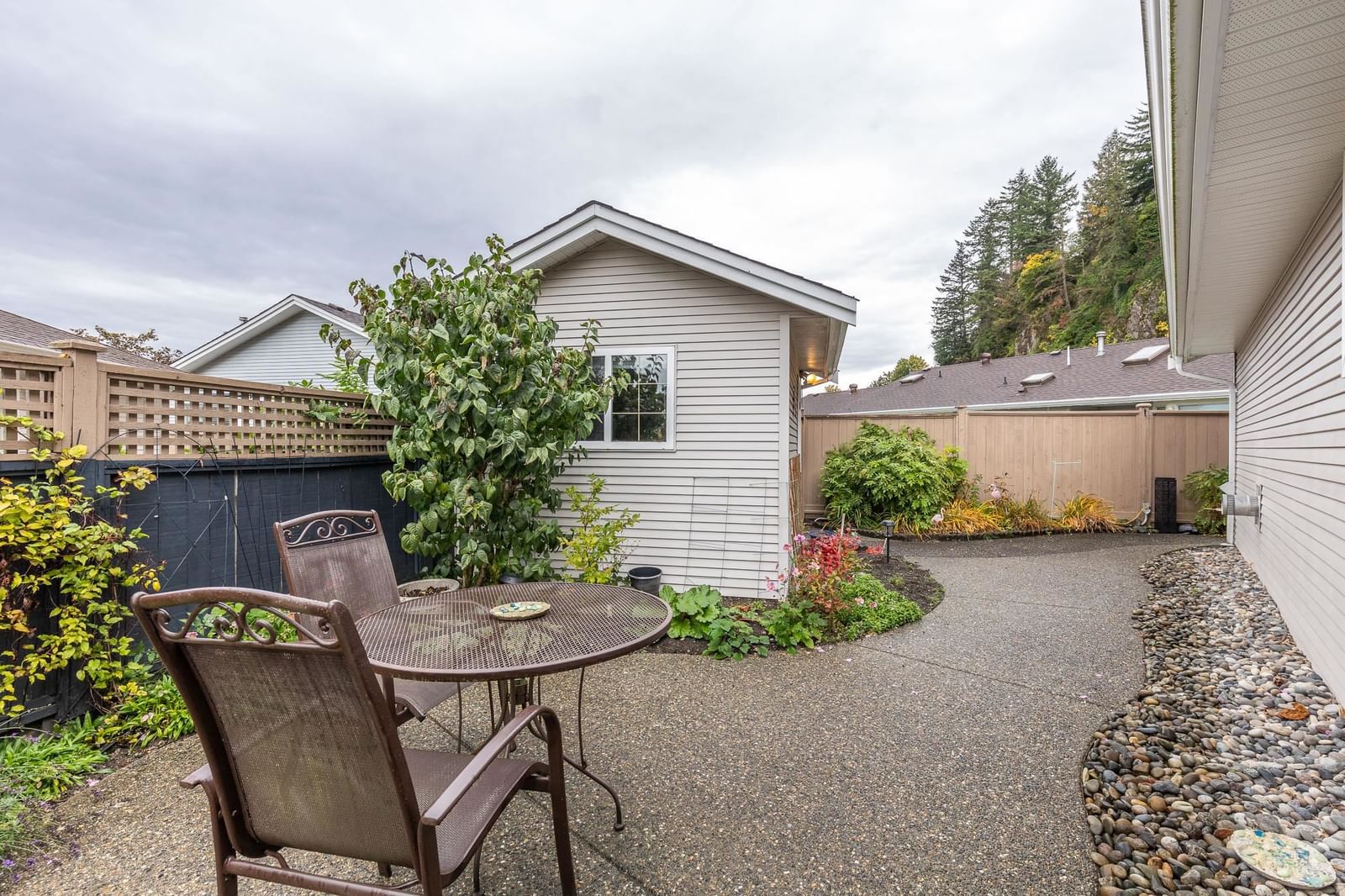 Listing Image 32