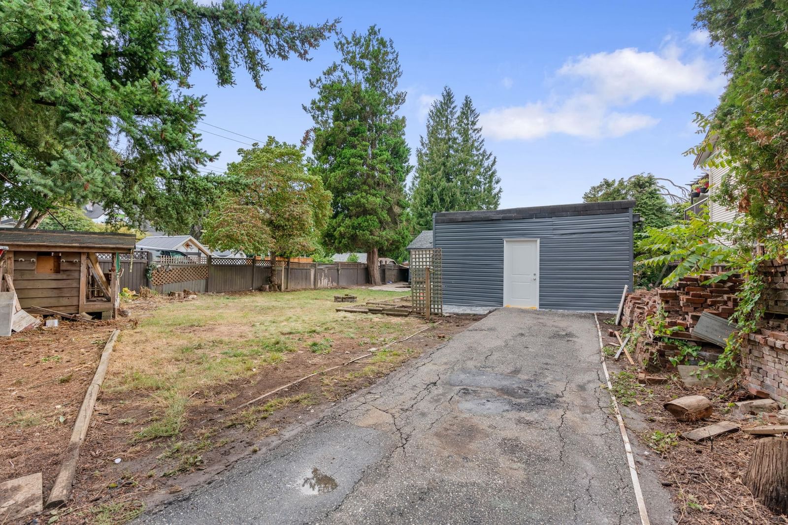 Listing Image 25