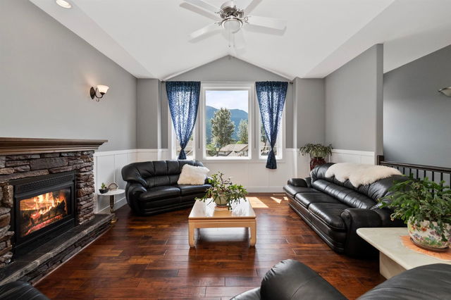 14 - 45957 Sherwood Drive