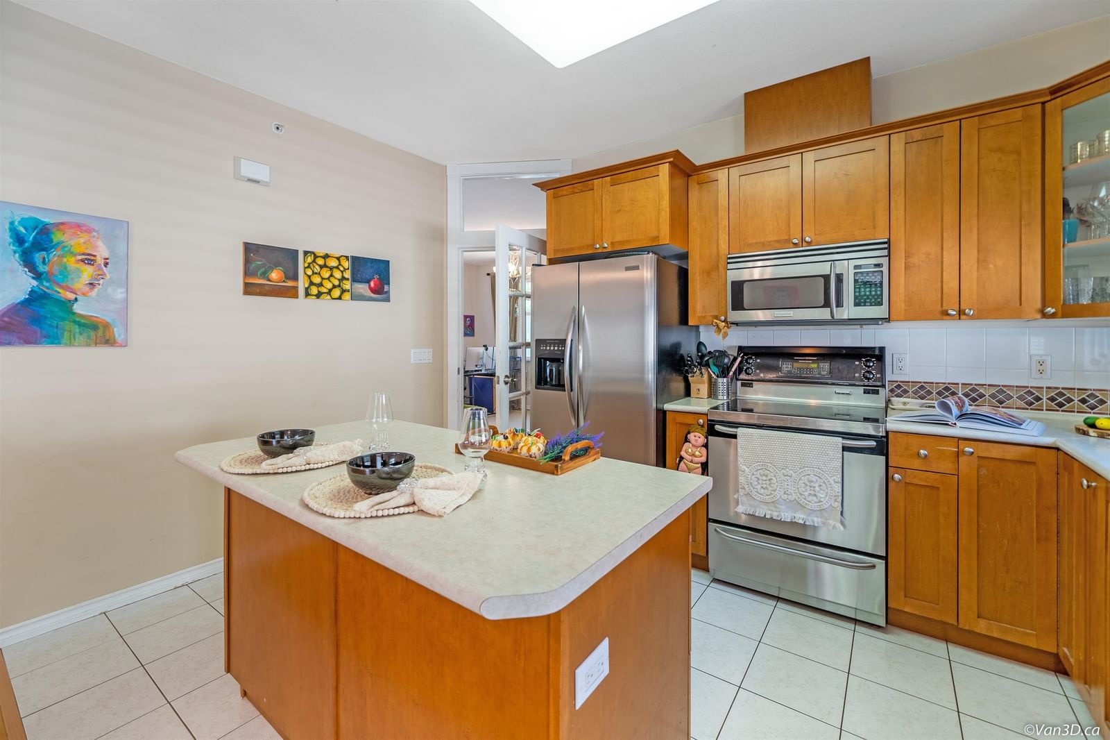 Listing Image 9