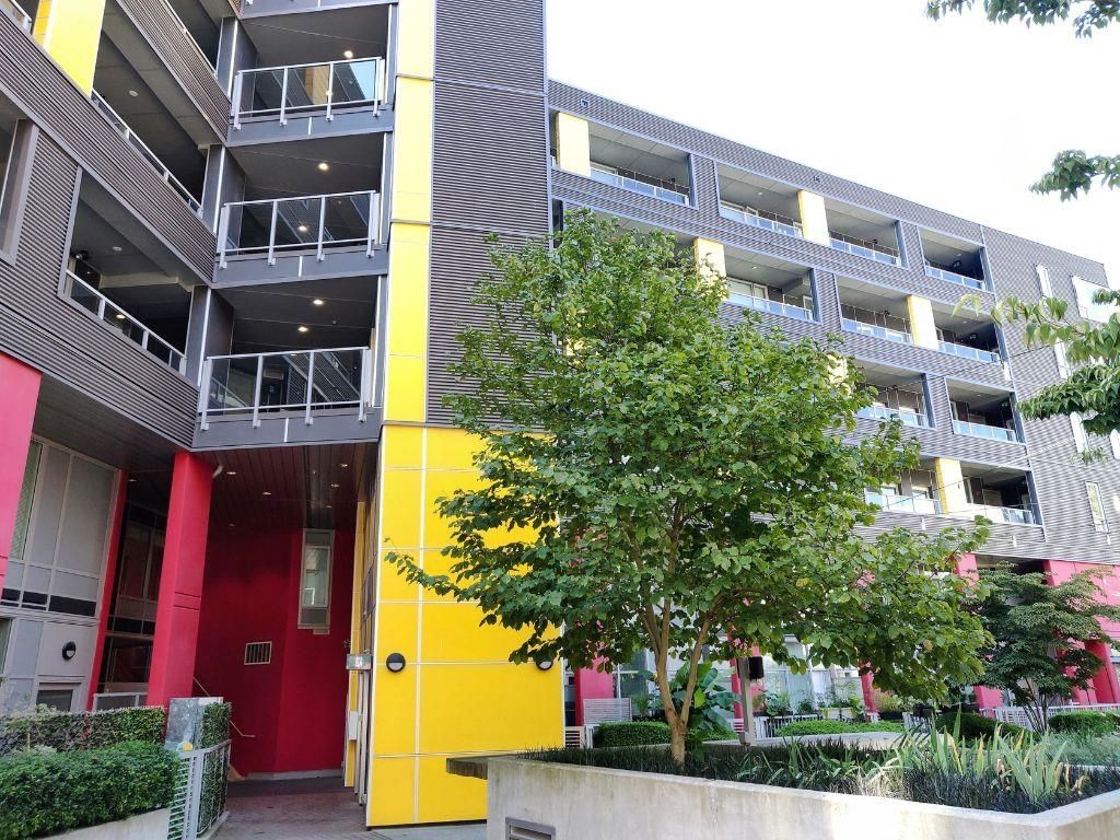Listing Image 20