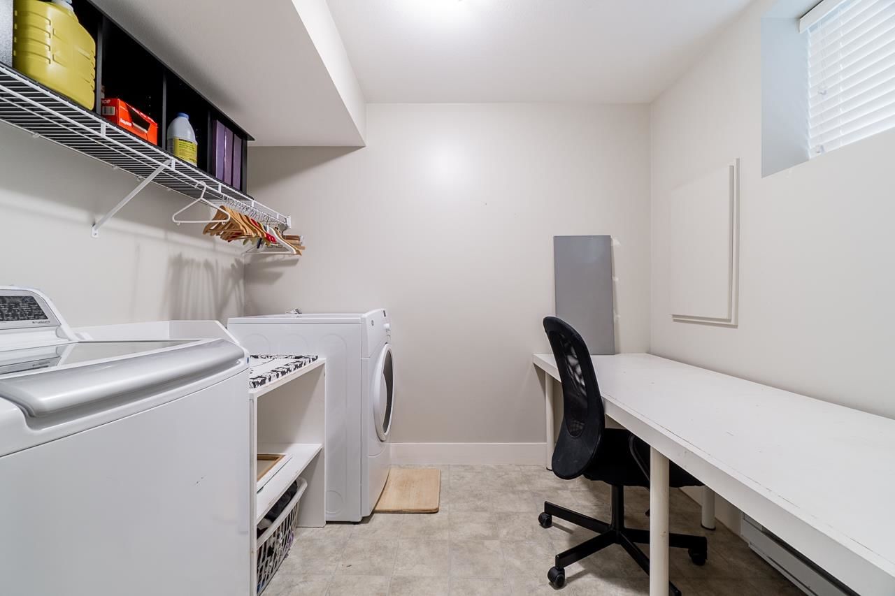 Listing Image 21