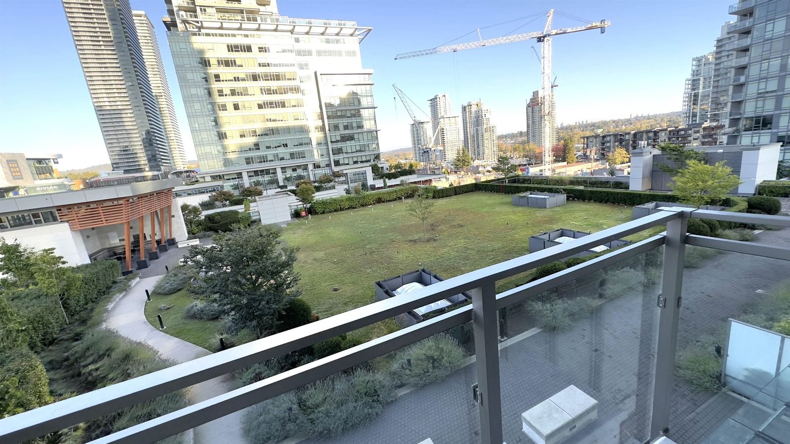 Listing Image 13