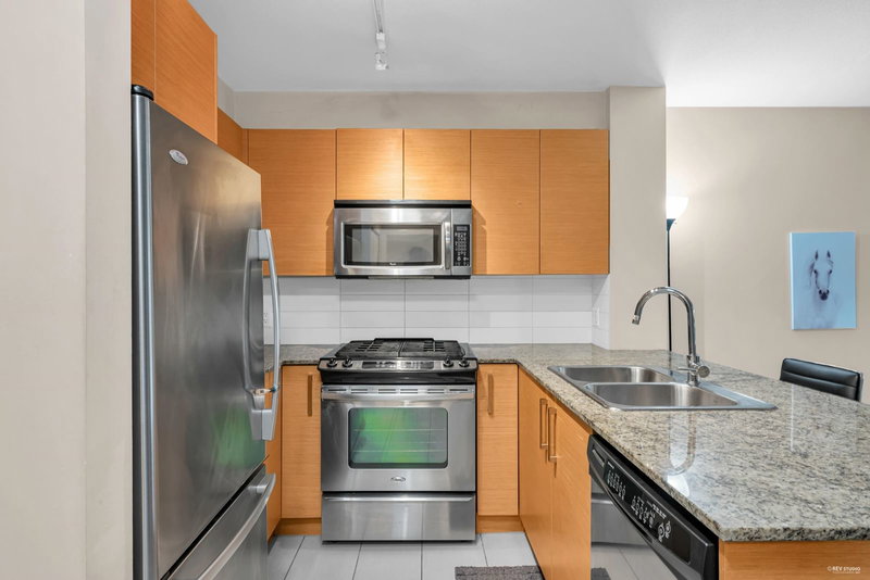 106 - 5665 Irmin Street, Burnaby, V5J 0C4 | Image 2