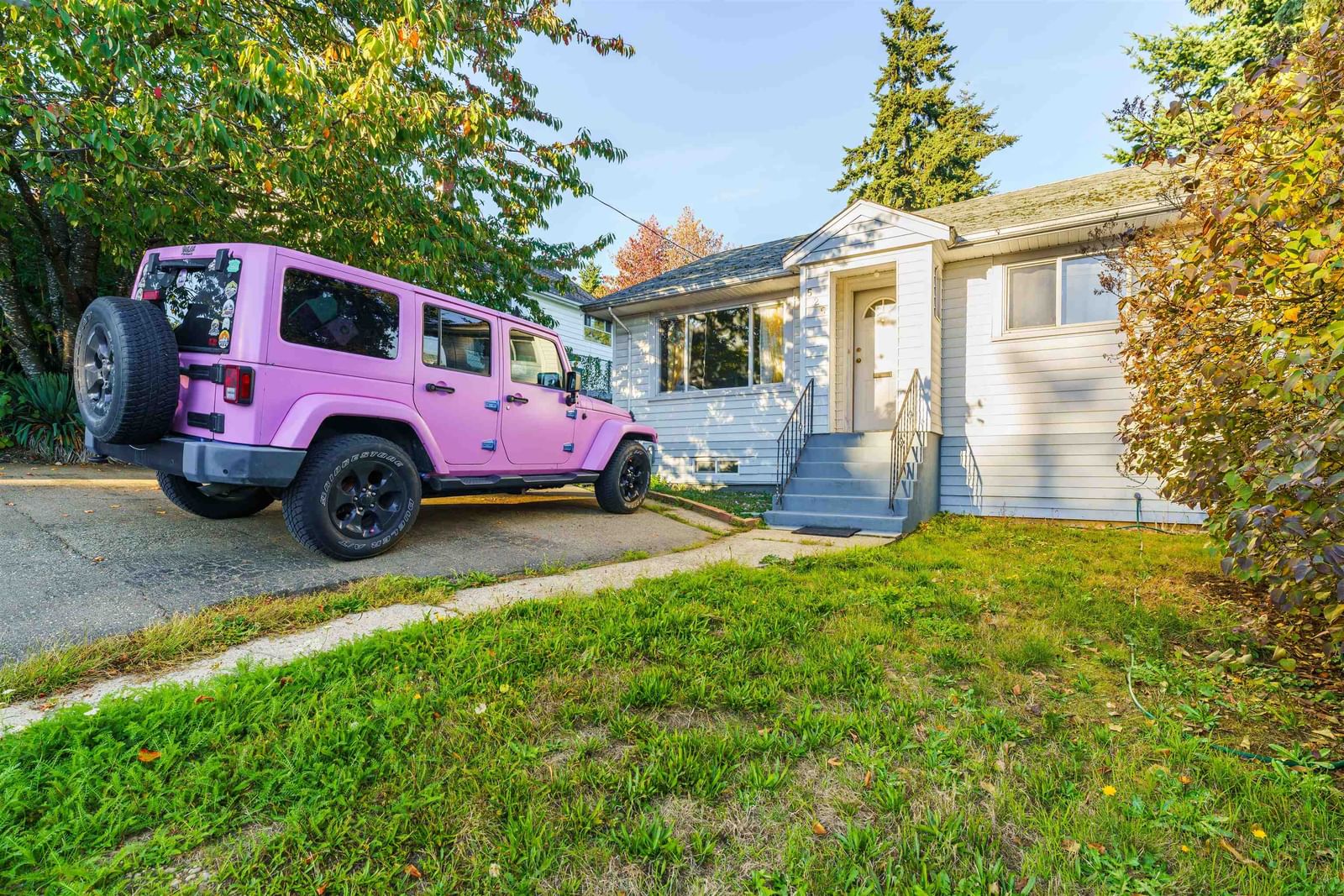 Listing Image 16