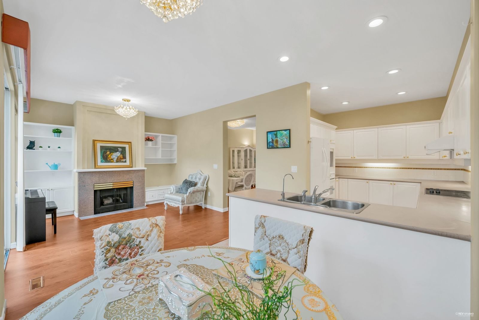 Listing Image 13