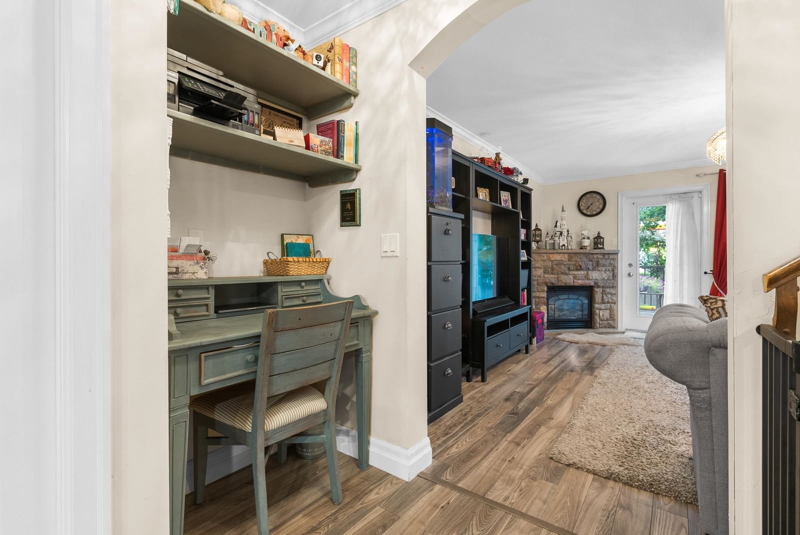 Listing Image 10