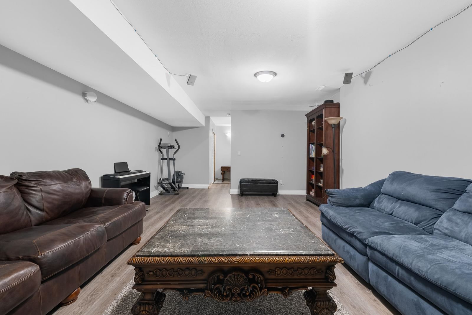 Listing Image 29