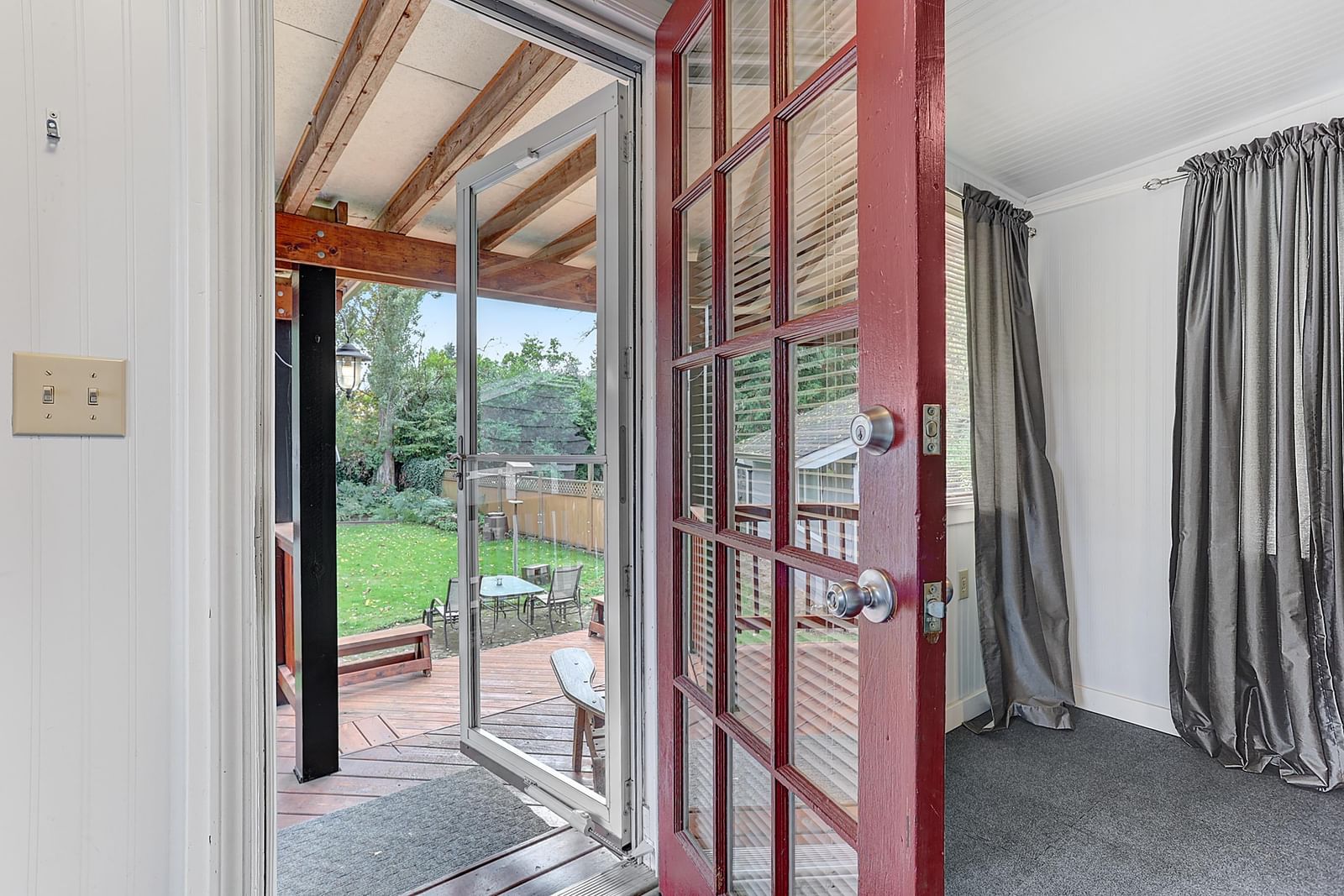 Listing Image 13