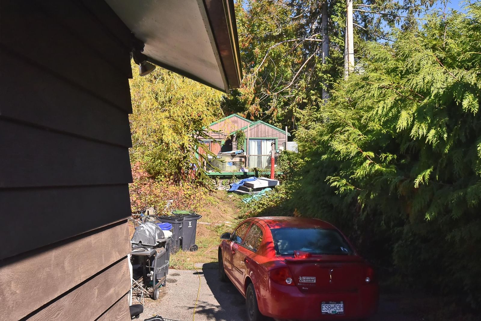 Listing Image 6