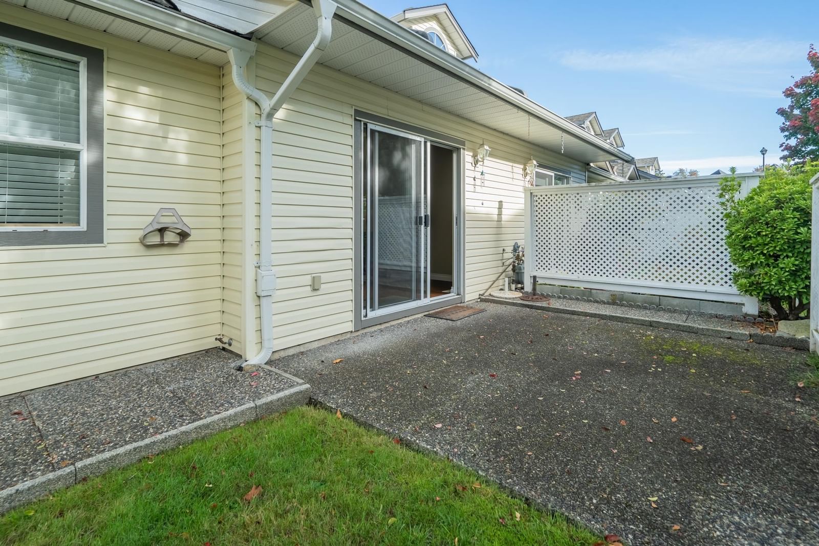 Listing Image 33