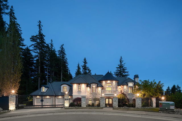 1402 Crystal Creek Drive