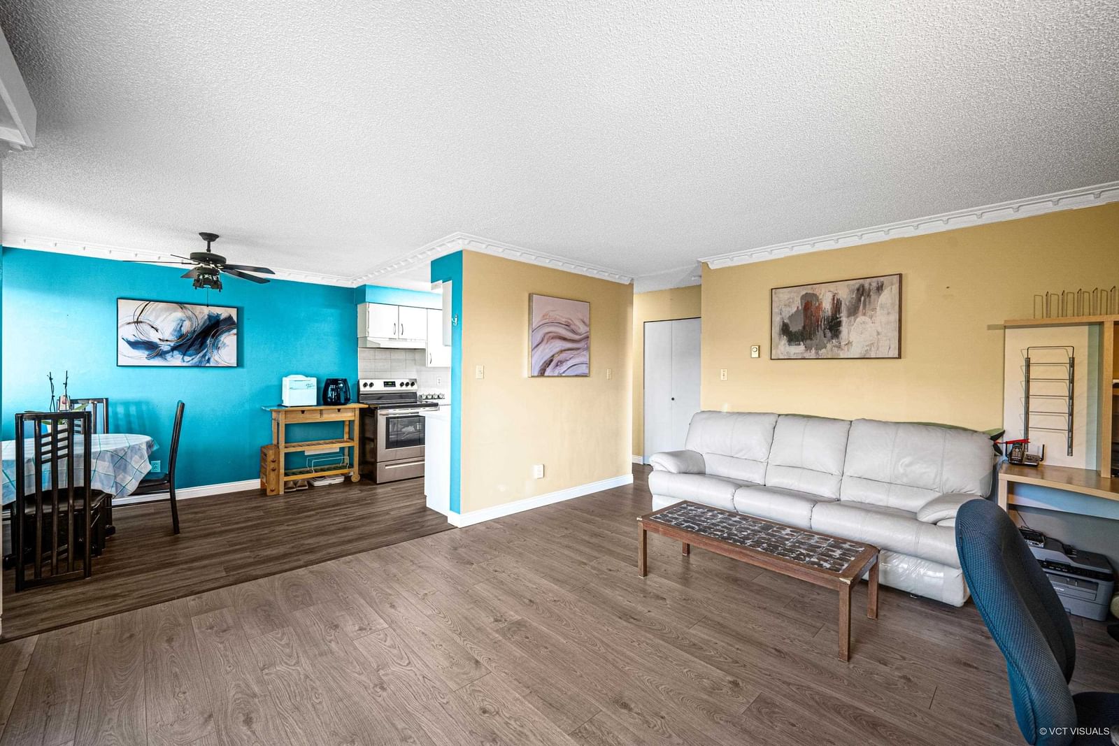 Listing Image 19