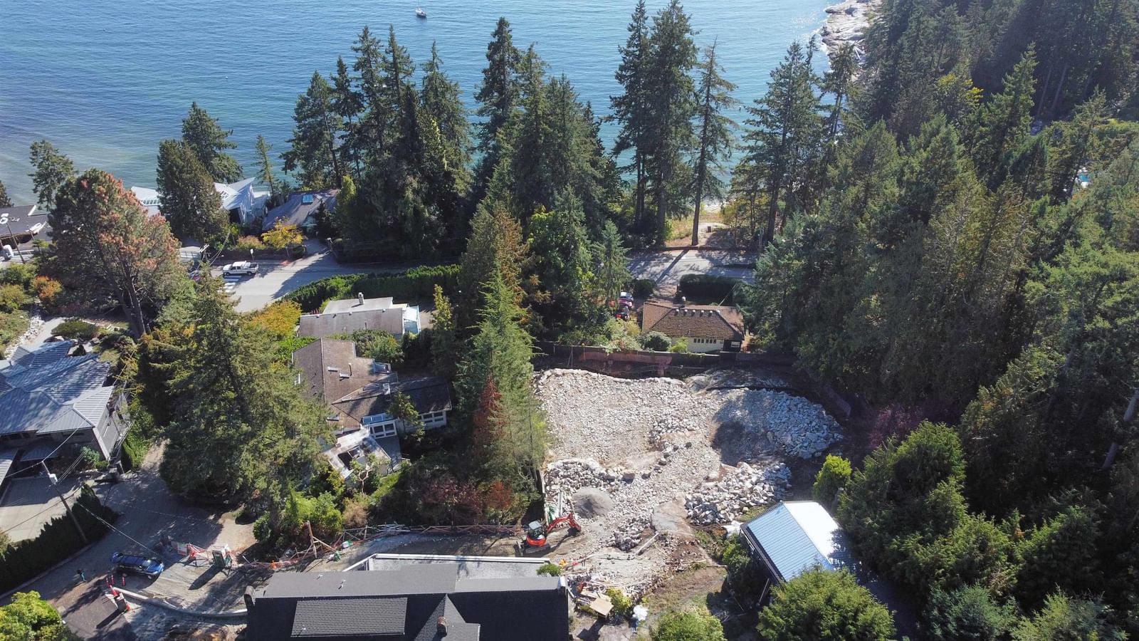 Listing Image 16