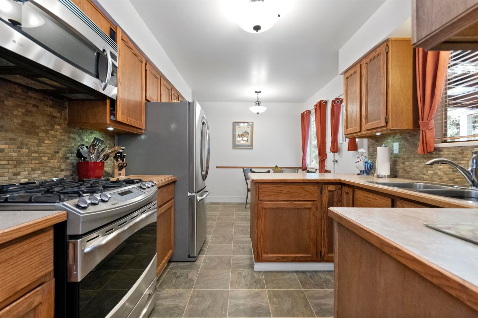 Listing Image 13