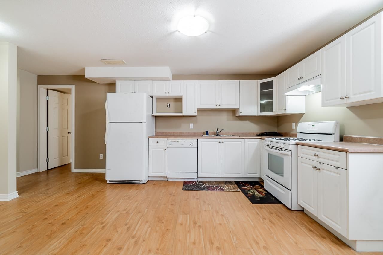 Listing Image 15