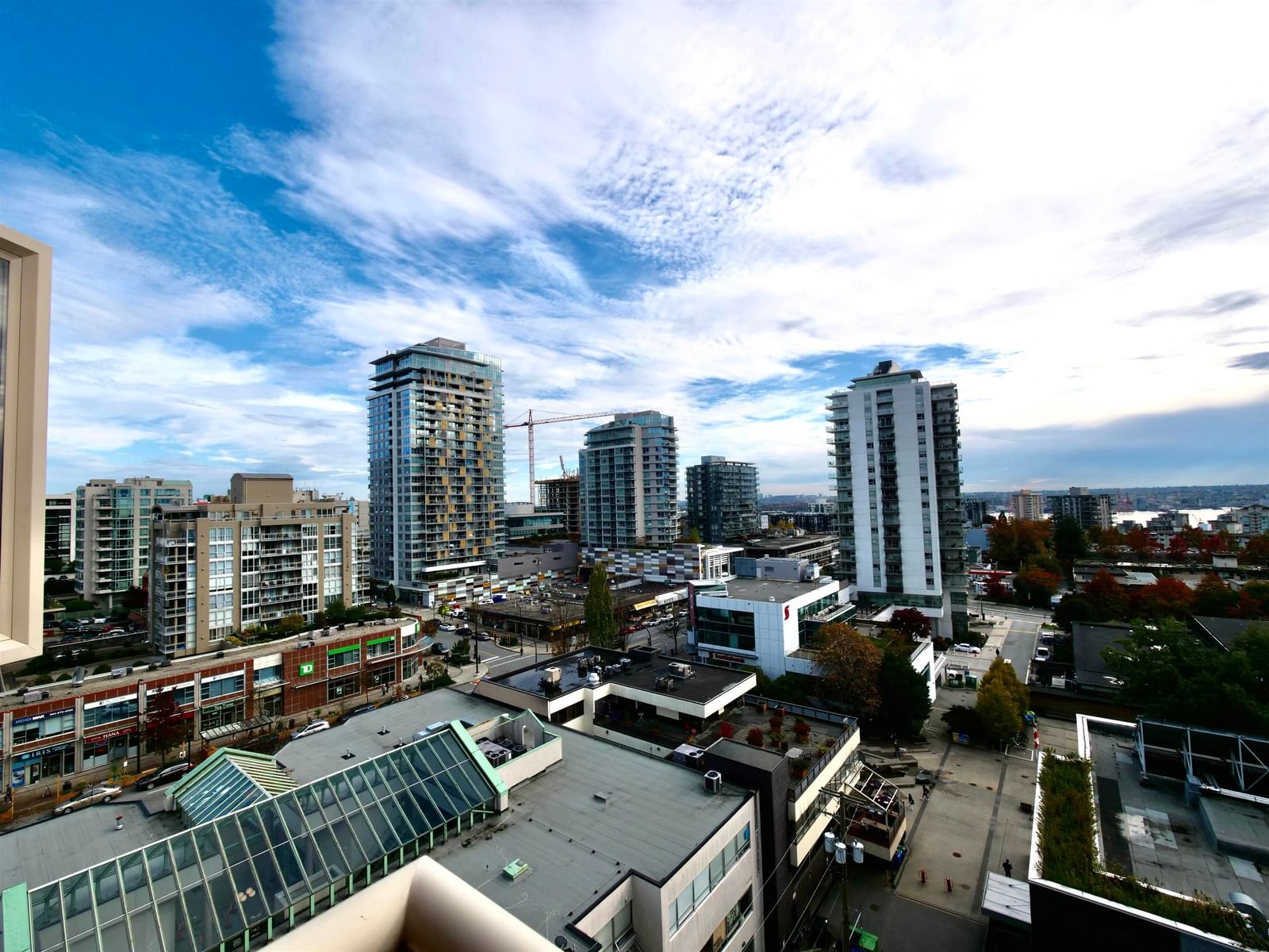 Listing Image 12