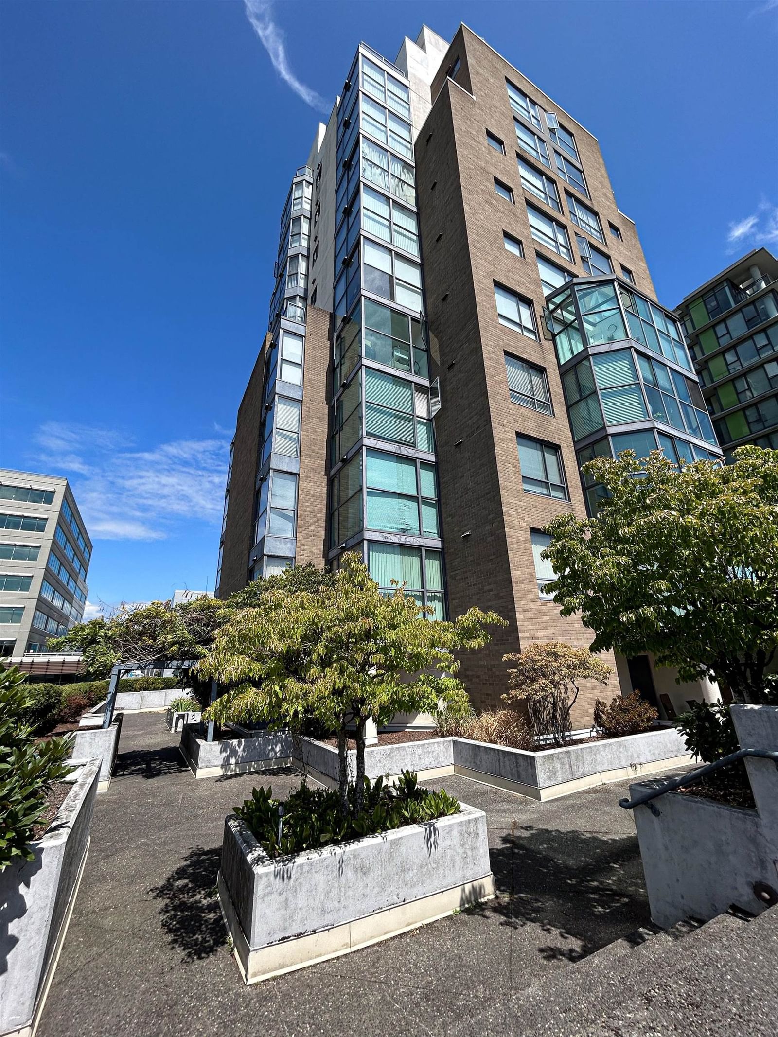 Listing Image 35