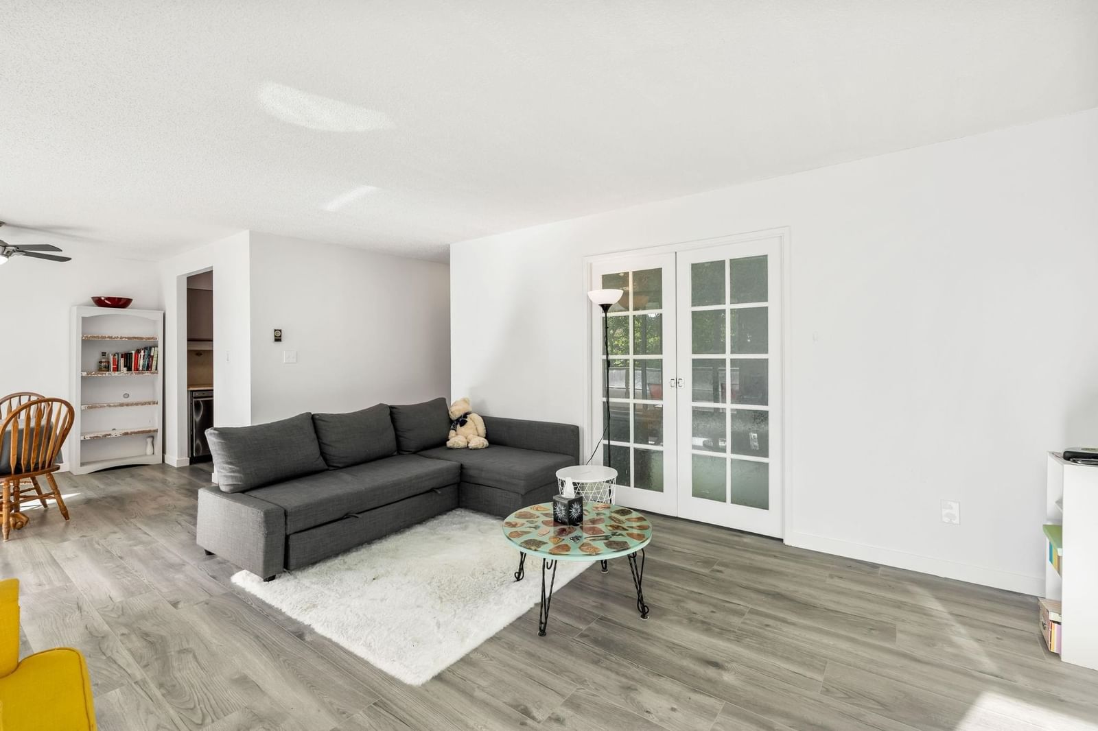 Listing Image 22