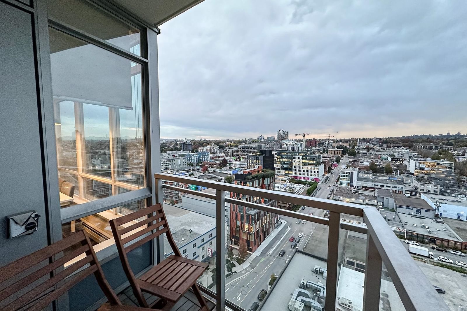 Listing Image 22