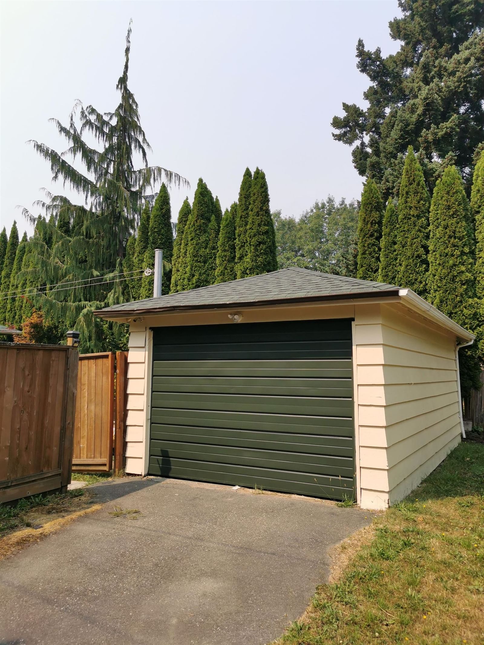 Listing Image 30