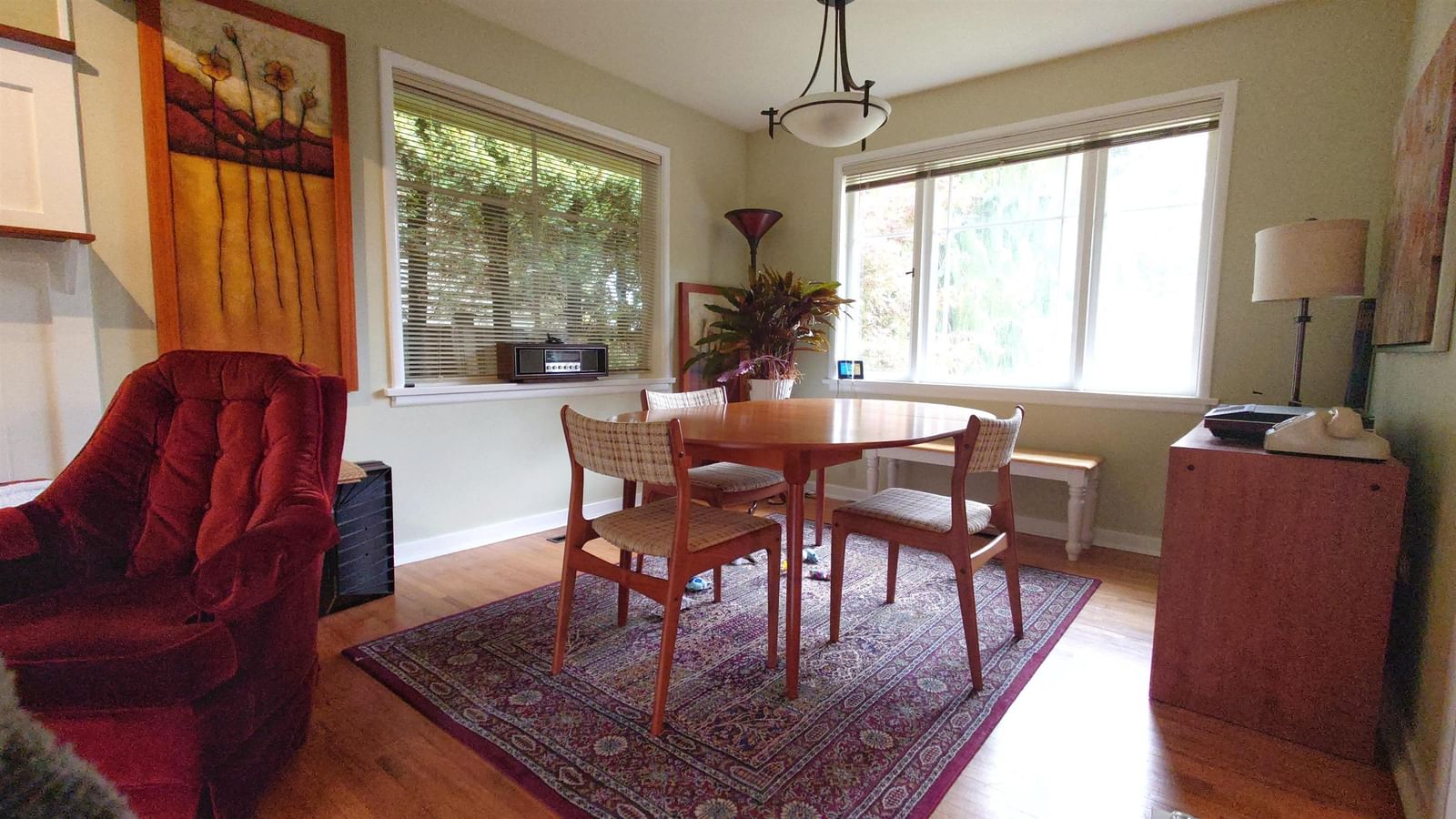 Listing Image 6