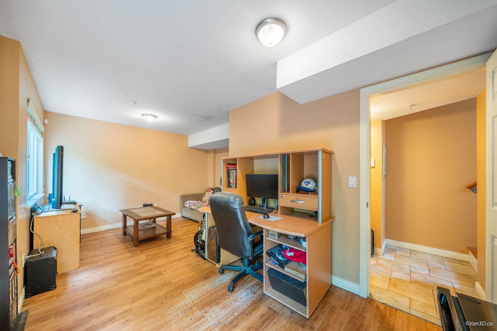 Listing Image 23
