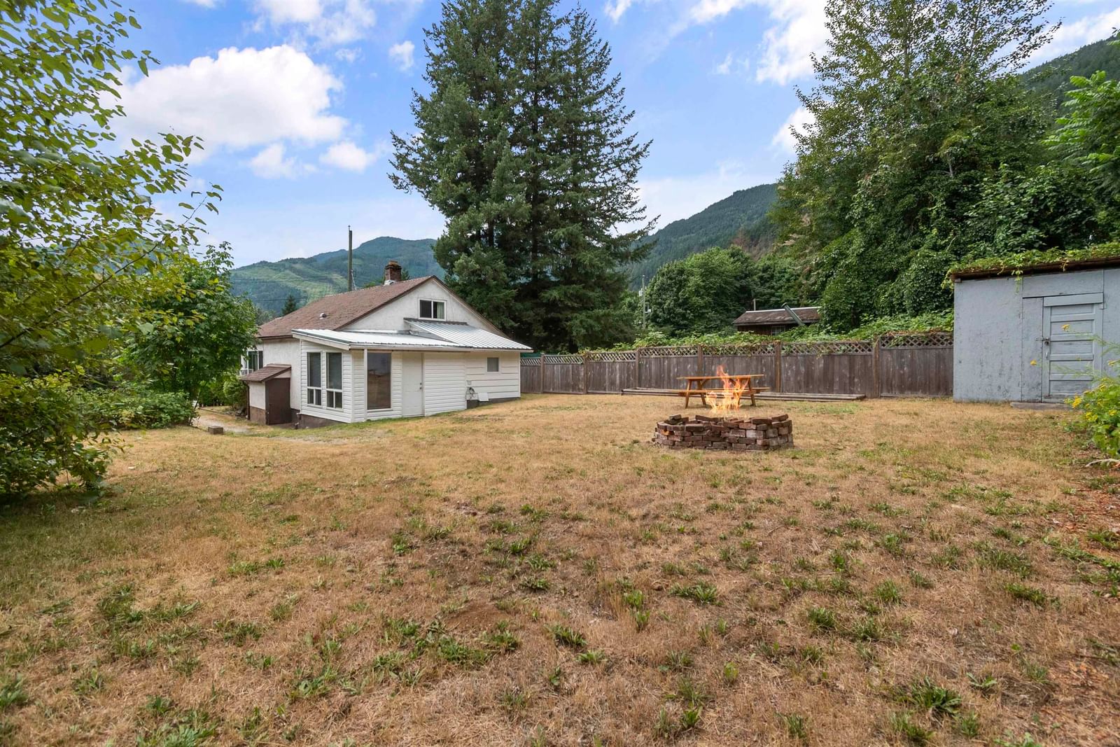 Listing Image 31